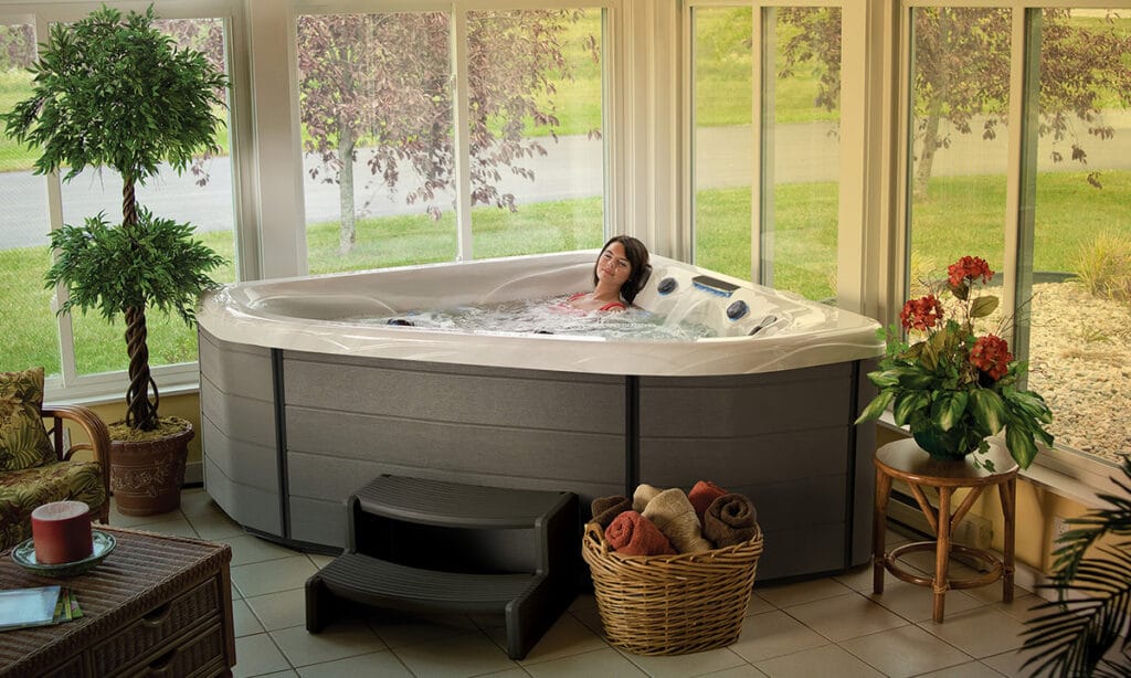 best hot tubs 2021